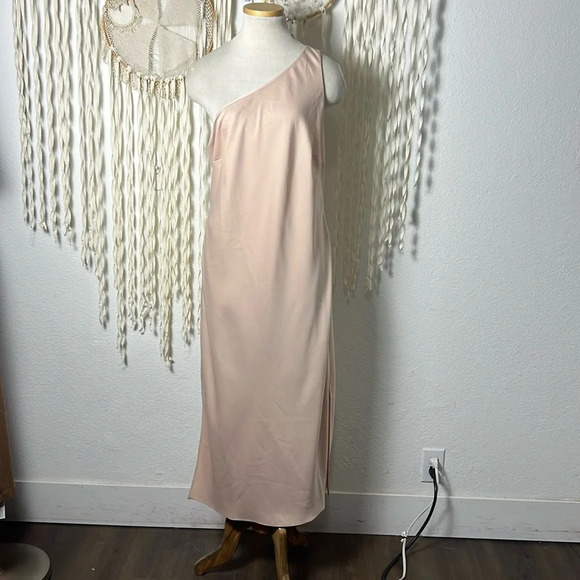 Anthropologie | BHLDN Blush One Shoulder Satin Dress with Side Slits US14 - Picture 2 of 10